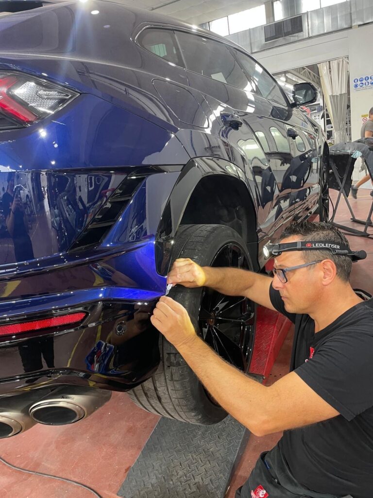 Lamborghini Urus posa PPF