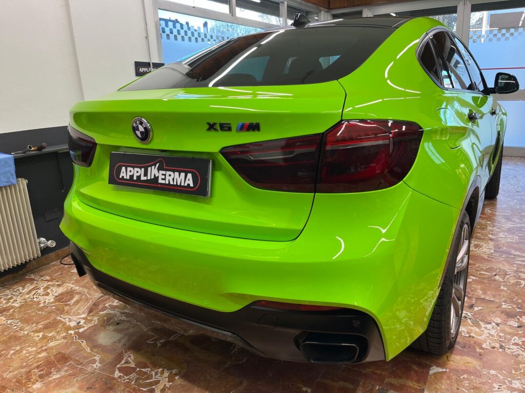 Wrapping verde BMW X6 M